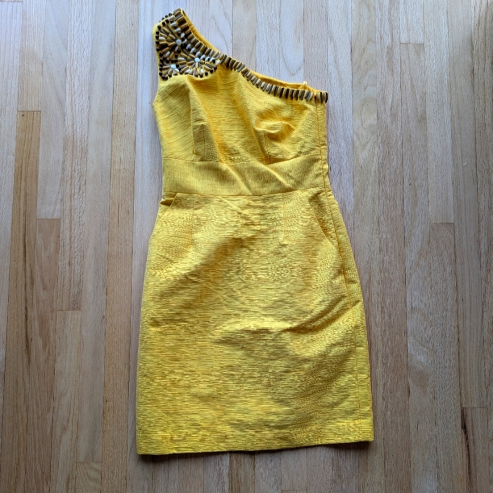 NWOT Trina Turk Canary Yellow One-Shoulder Beaded Knee-Length Dress (size 2)